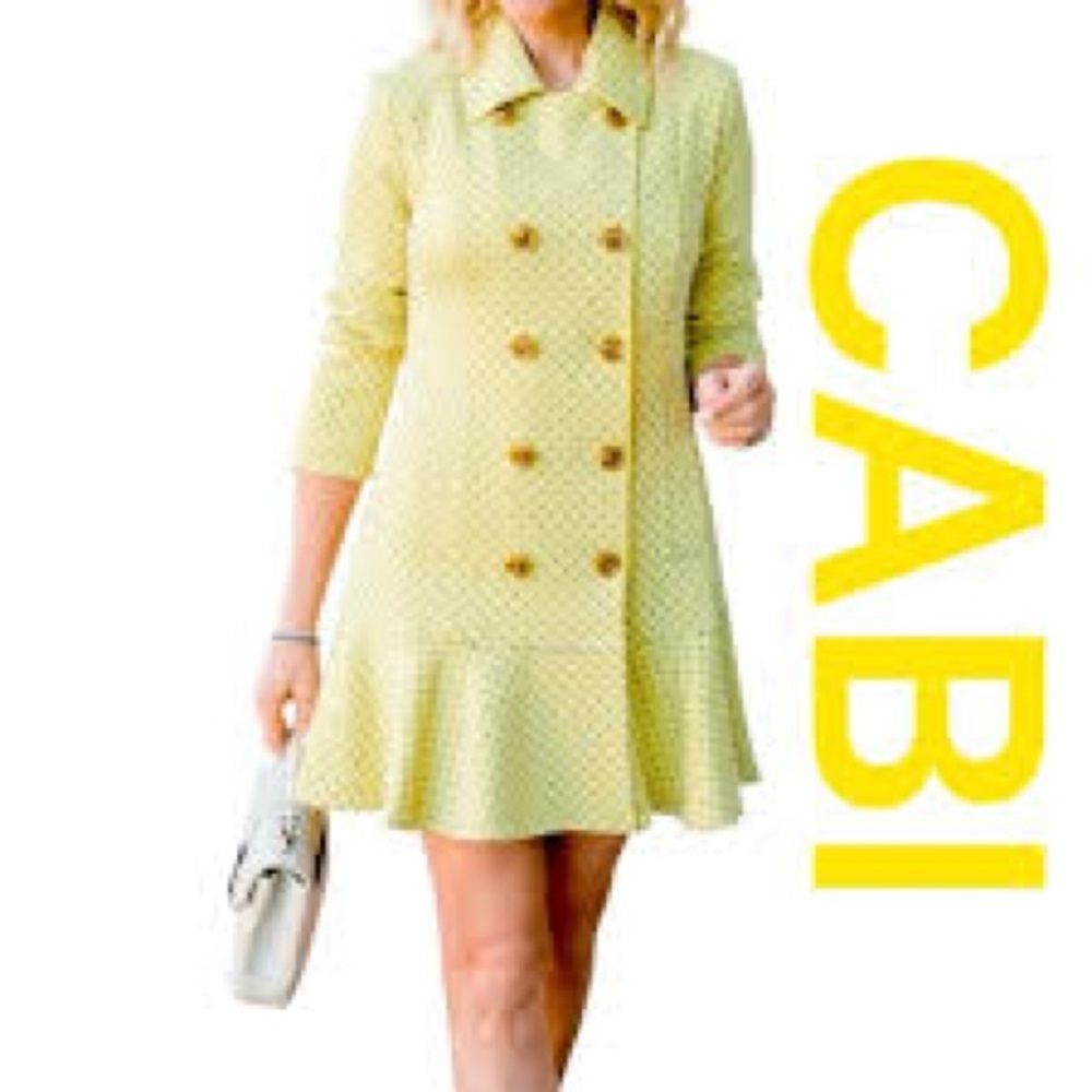 CAbi Hobnob Topper in Daffodil - Picture 4 of 10
